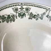 Oval plate model "Champagne", Badonviller, green