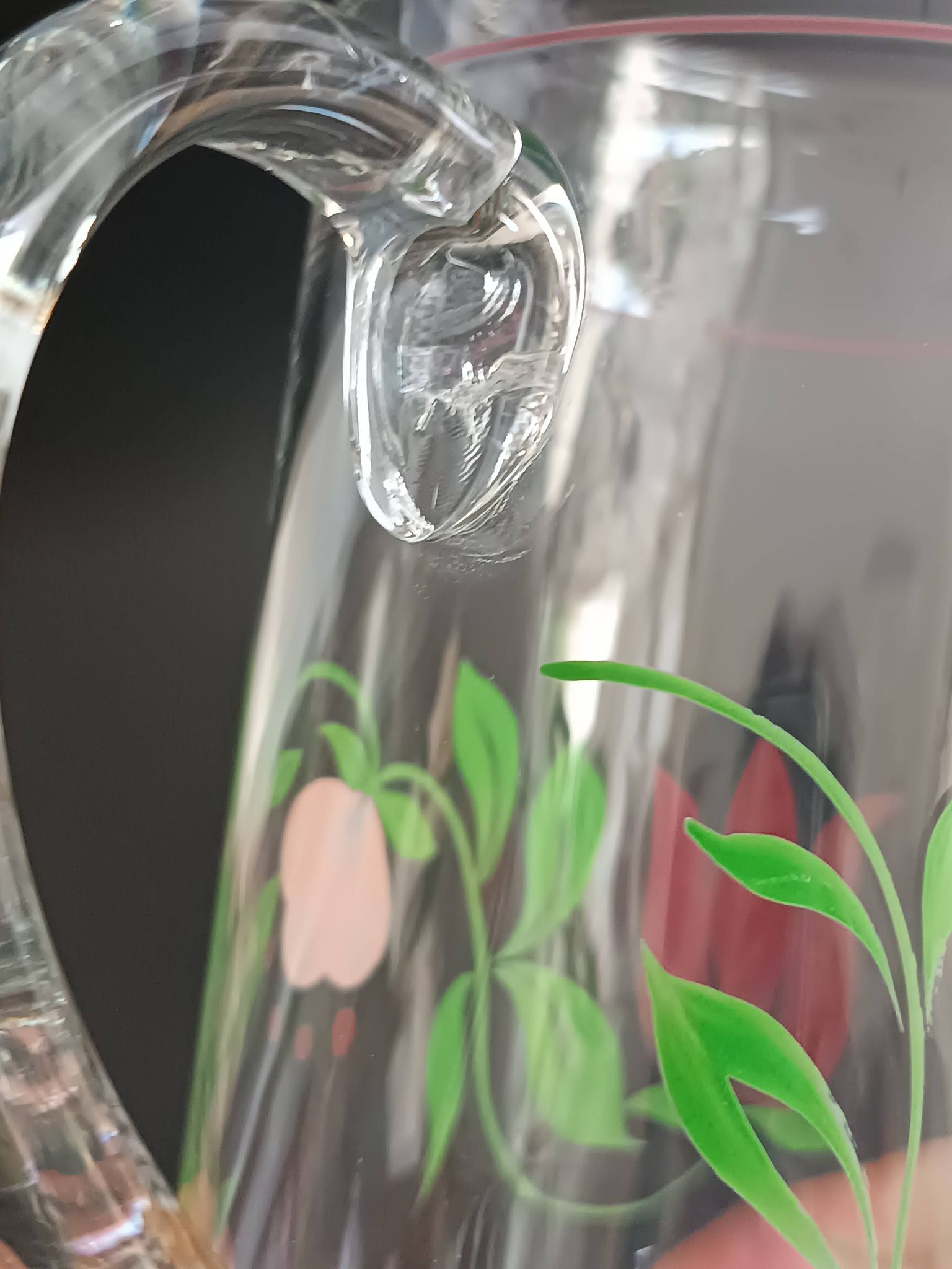 Carafe and four glasses in painted crystal, Hartzviller crystal factory, 1970