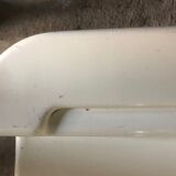 Low bar table