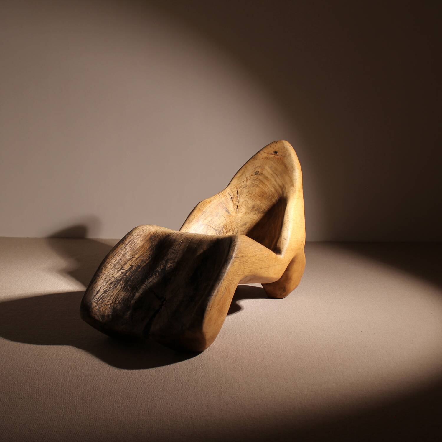 Brutalist Chaise Longue – Lounge Chair in Solid Oak | Germany 1970s
