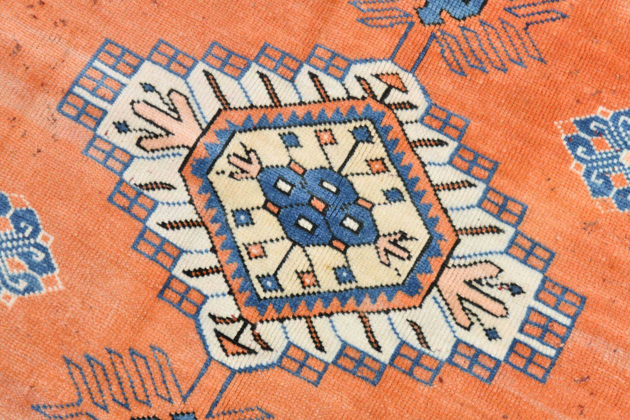 5x7 Pumpink Orange & Blue Turkish Rug, 154x203Cm