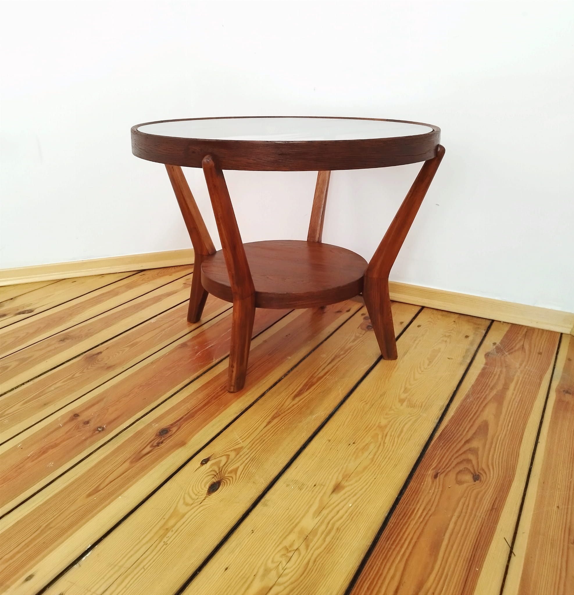 Coffee table, design. K. Kozelka & A. Kropacek, Interier Praha, Czechoslovakia, 30s