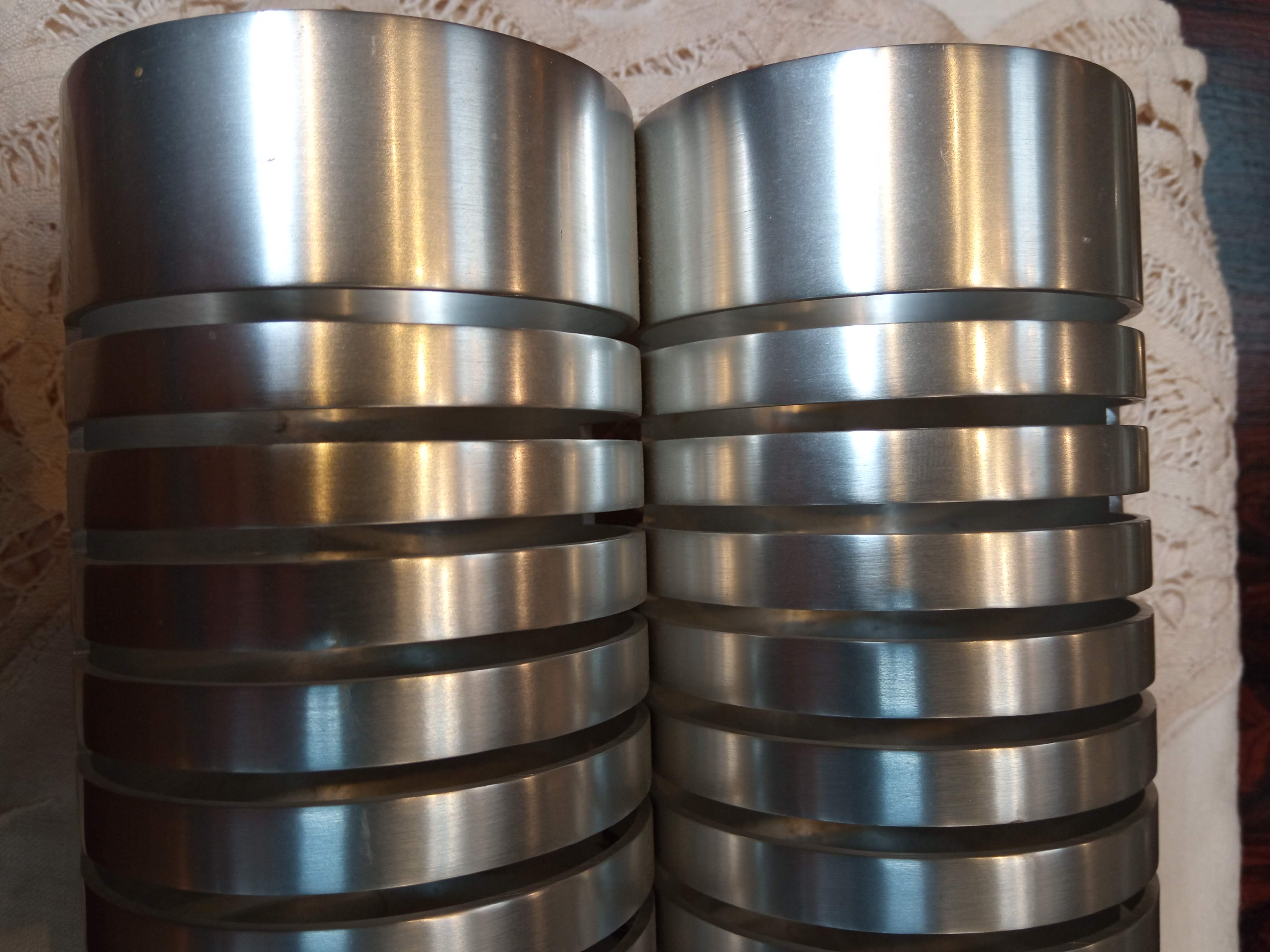 Letter holder mail Pierre Vandel