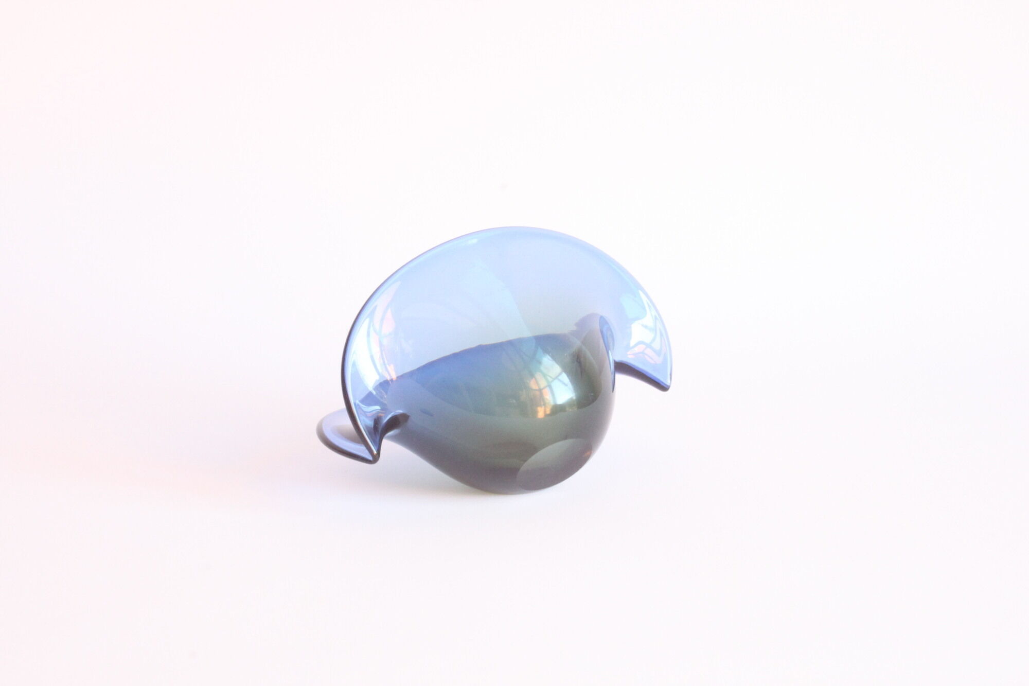 Seguso Dalla Venezia double base trinket bowl, Murano 1950s.