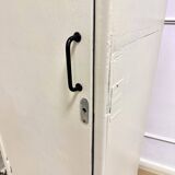 Armoire parisienne en bois couleur lin