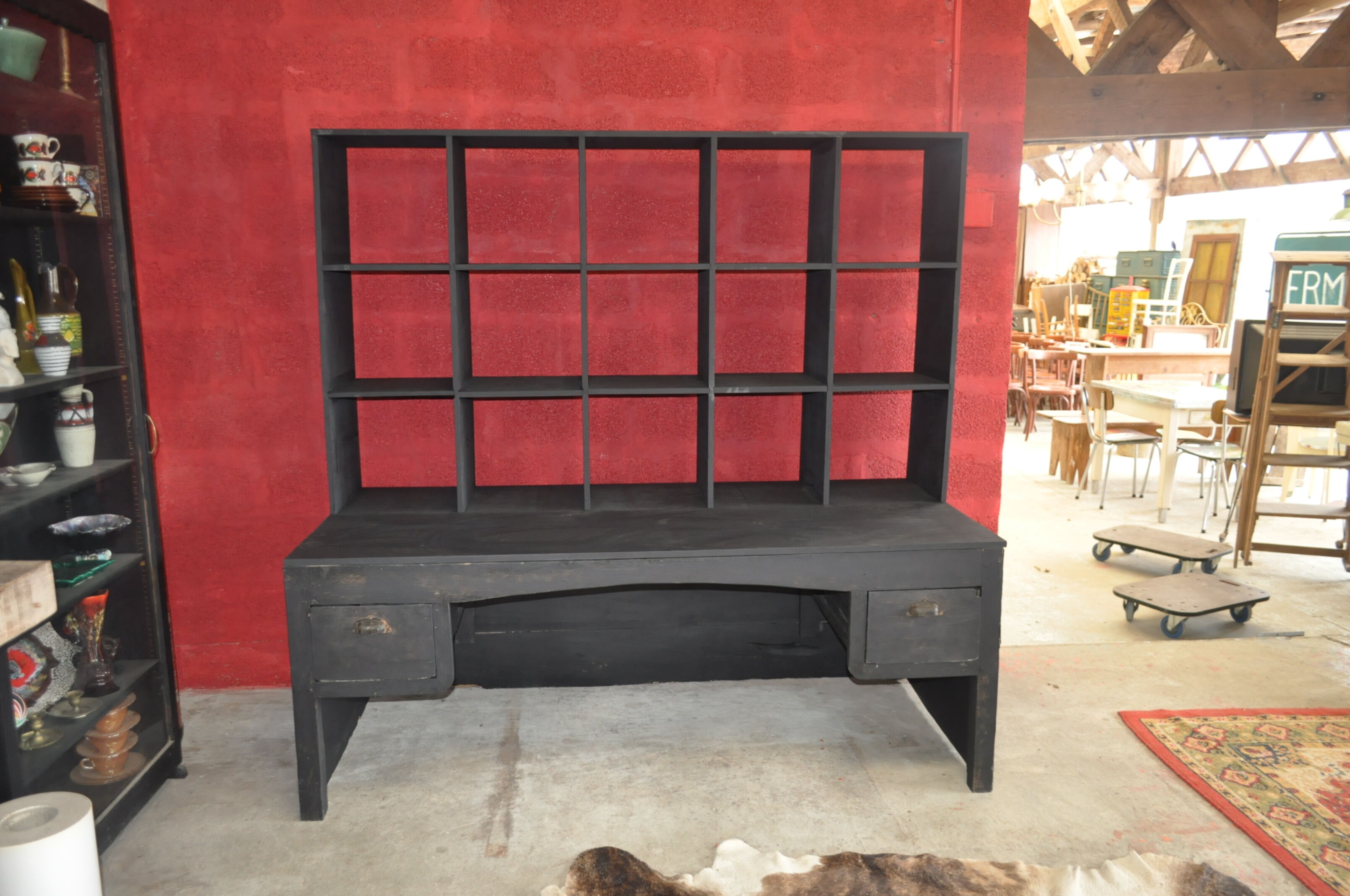 Wooden postal sorting office