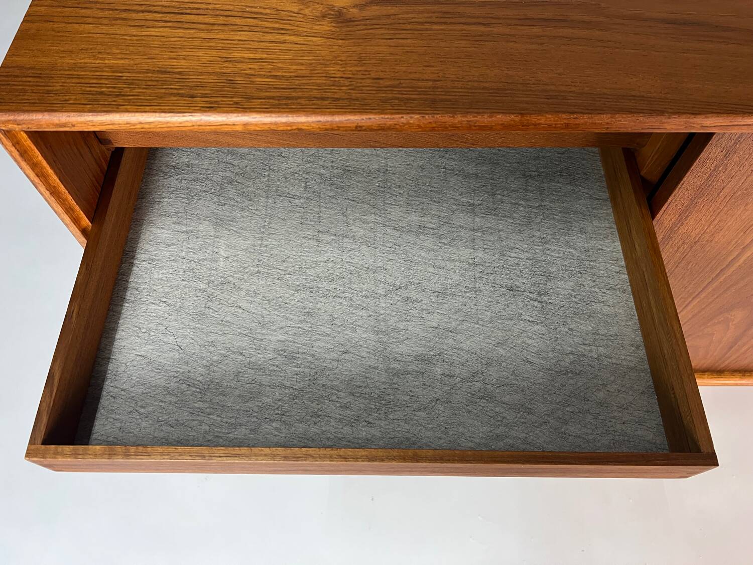 Buffet en teck Axel Christensen ACO design danois vintage des années 60