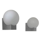 Paire d’appliques en métal brossé et opaline, France 1970