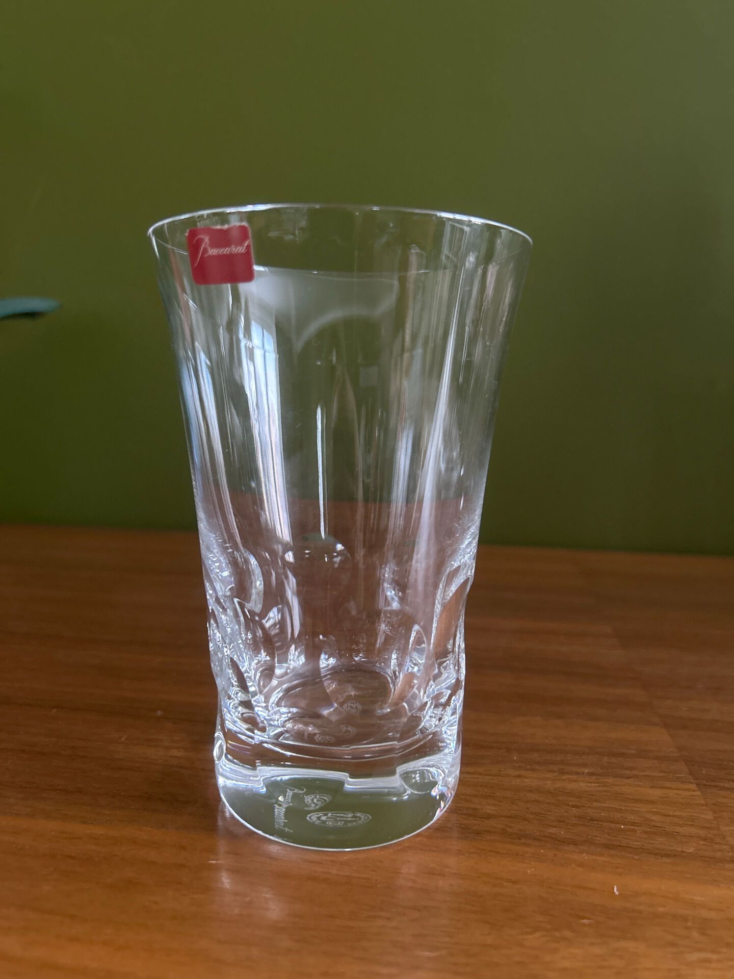 Baccarat crystal Beluga glass