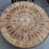Round coffee table signed capron