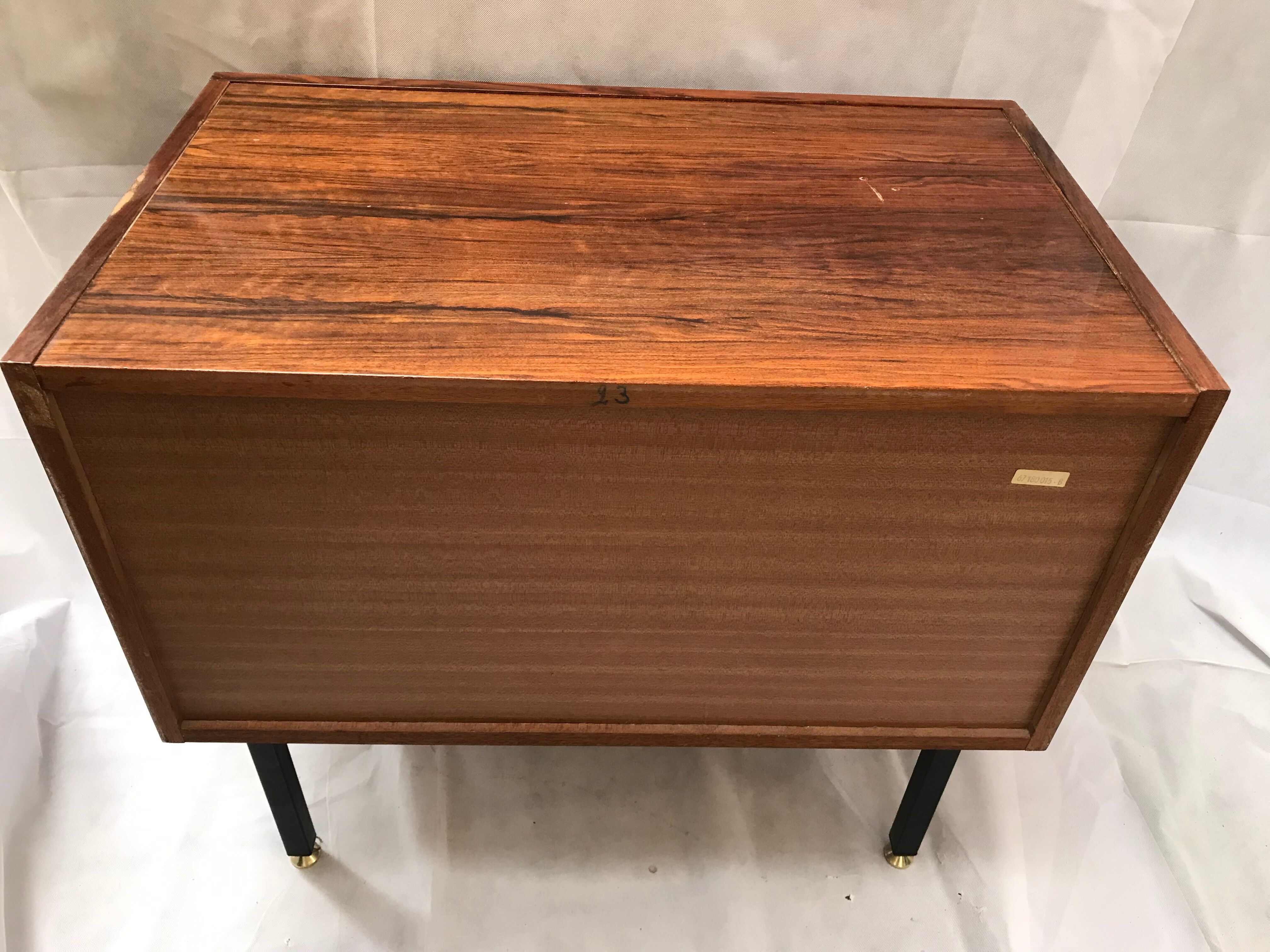 3-drawer lacquered chest of drawers with rosewood veneer