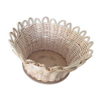 Wicker basket