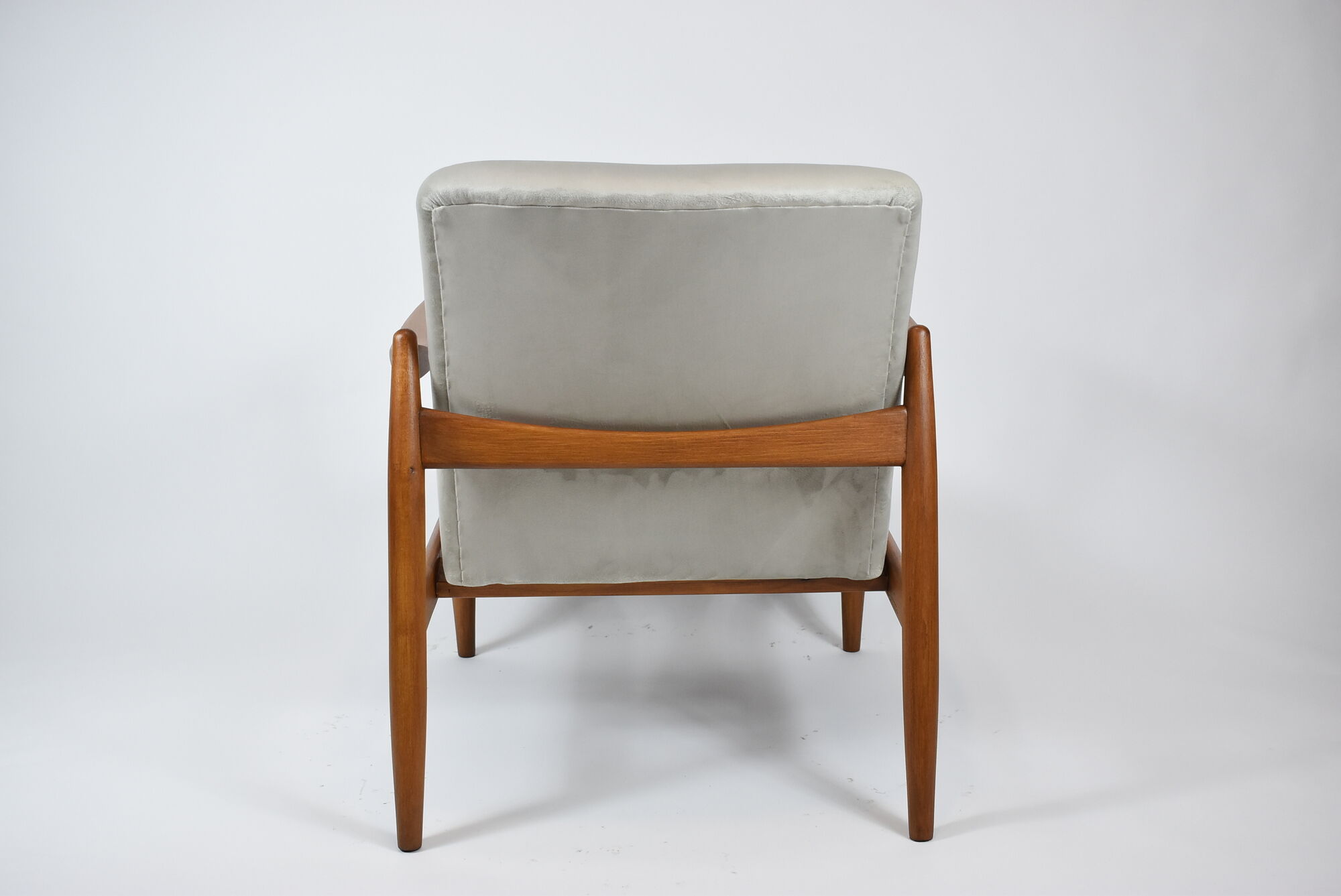Fauteuil vintage GFM-64 de E.Homa, années 60, velours argenté gris