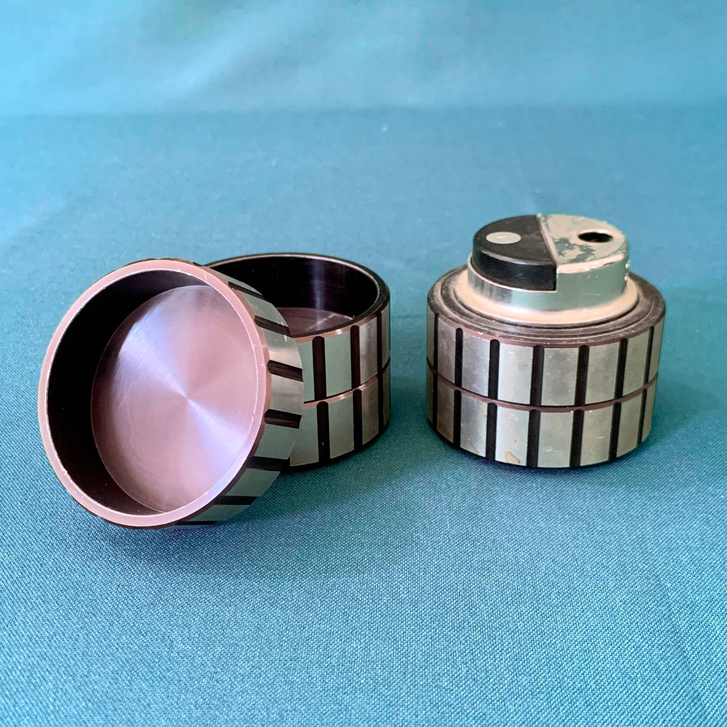 Table lighter with ashtrays by Koei Unitron Piezo 1970s