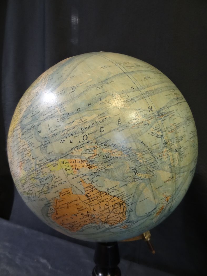 Globe Forest early XXth diameter 37 cm