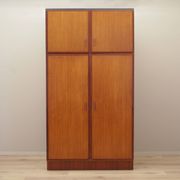 Armoire en teck, design danois, années 1970, fabricant : Omann Jun
