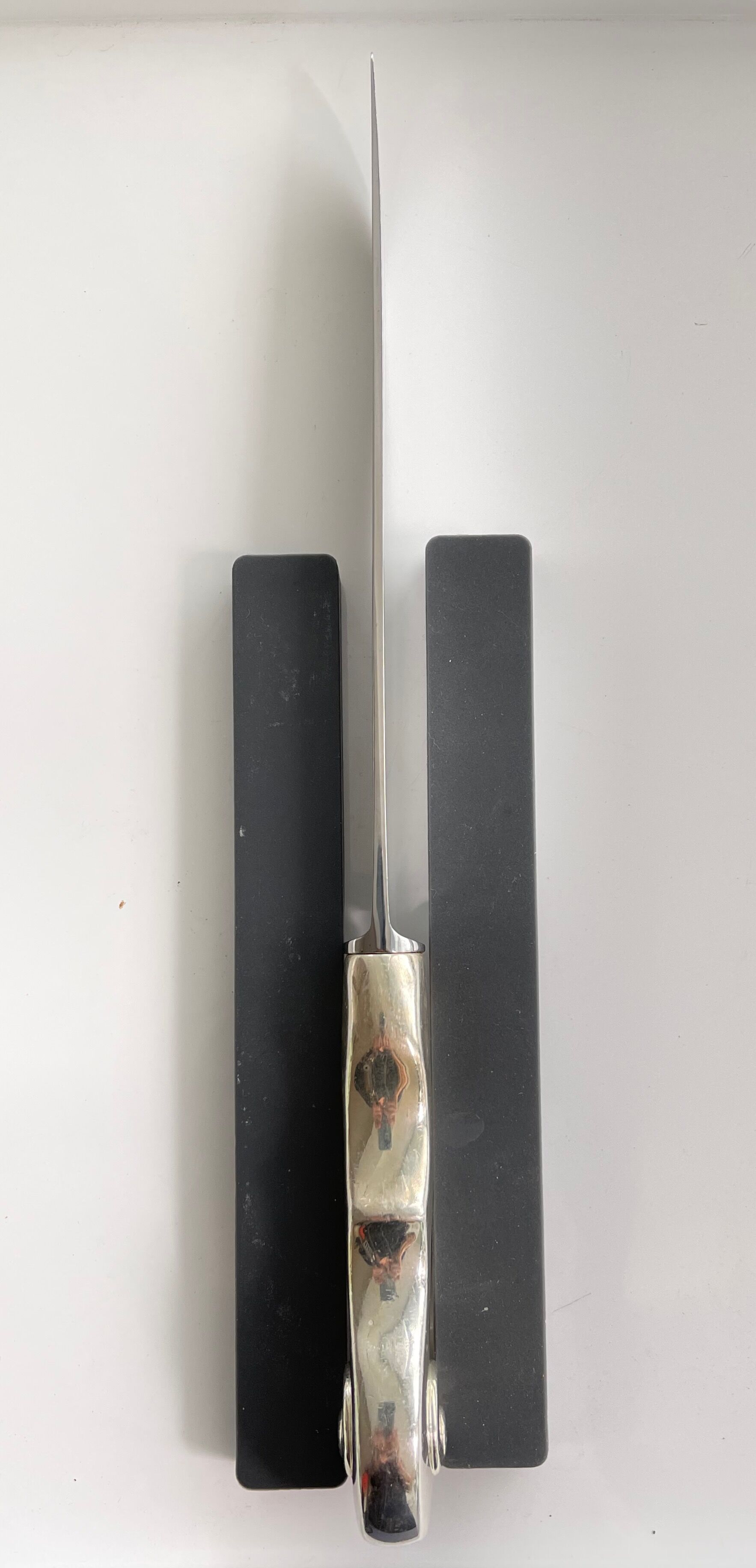 Arman 1928-2005 and Guy Degrenne service knife "Art of music"