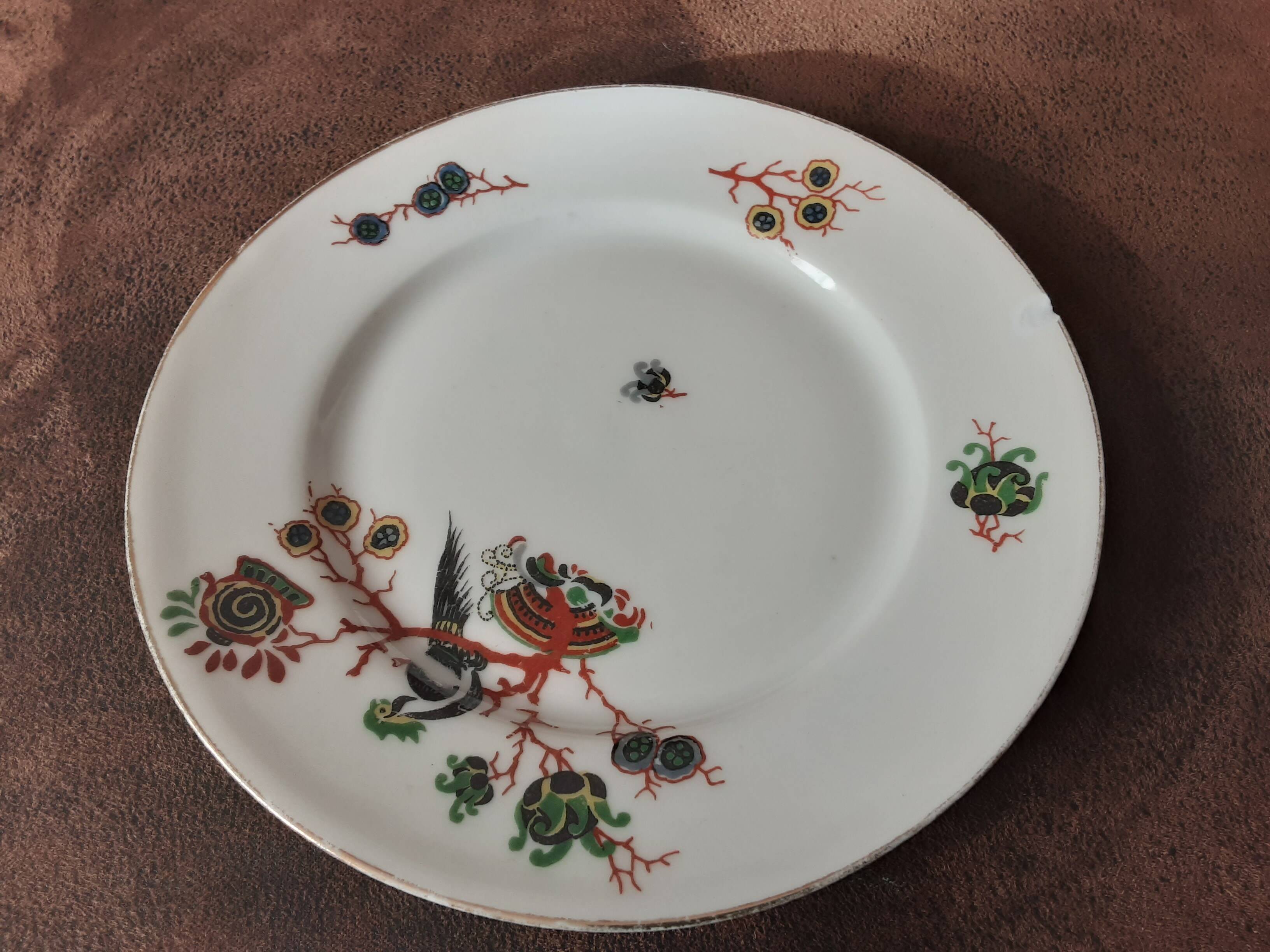 Porcelain dessert set