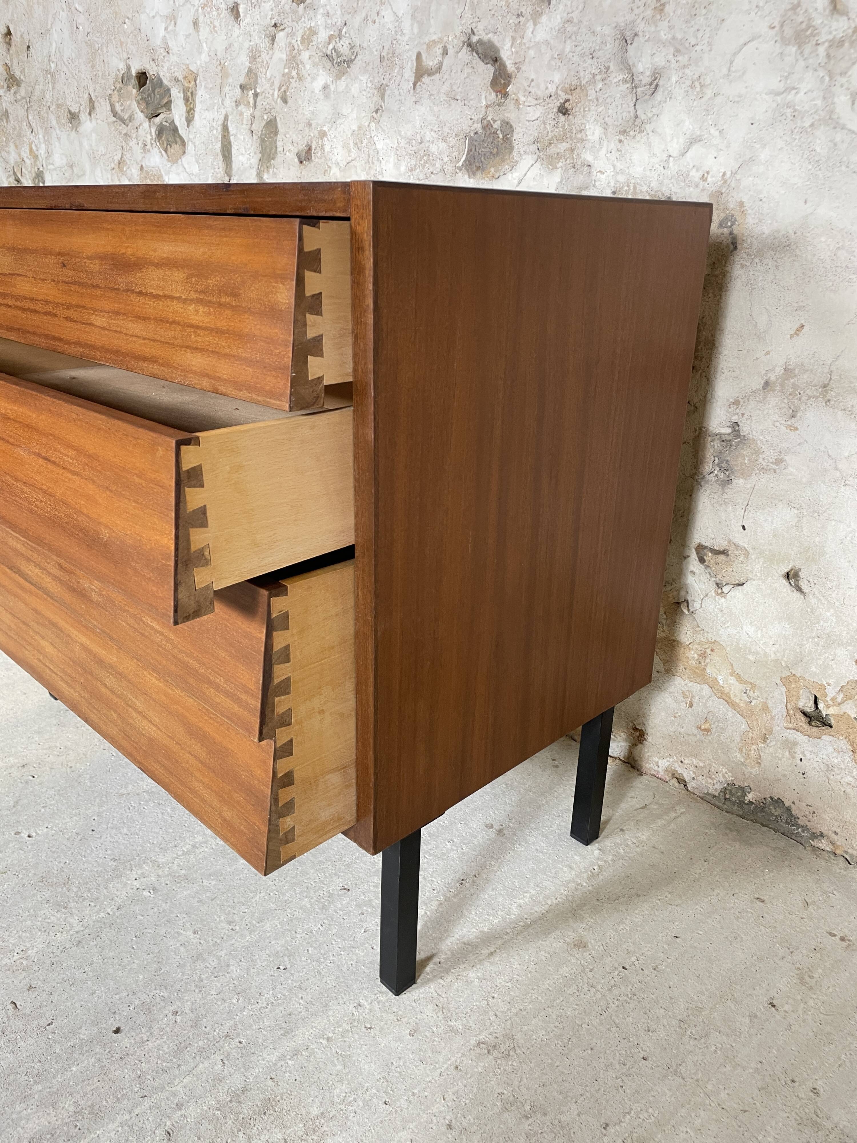 60s dresser three drawers