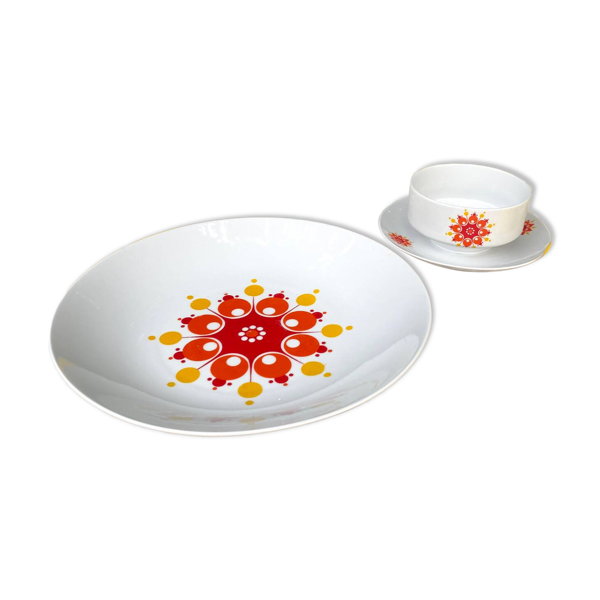 Duo plat rond creux et saucière en porcelaine Winterling, 1970