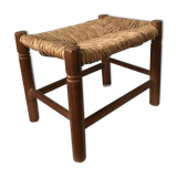 Sitting l bedded Bohemian bench.