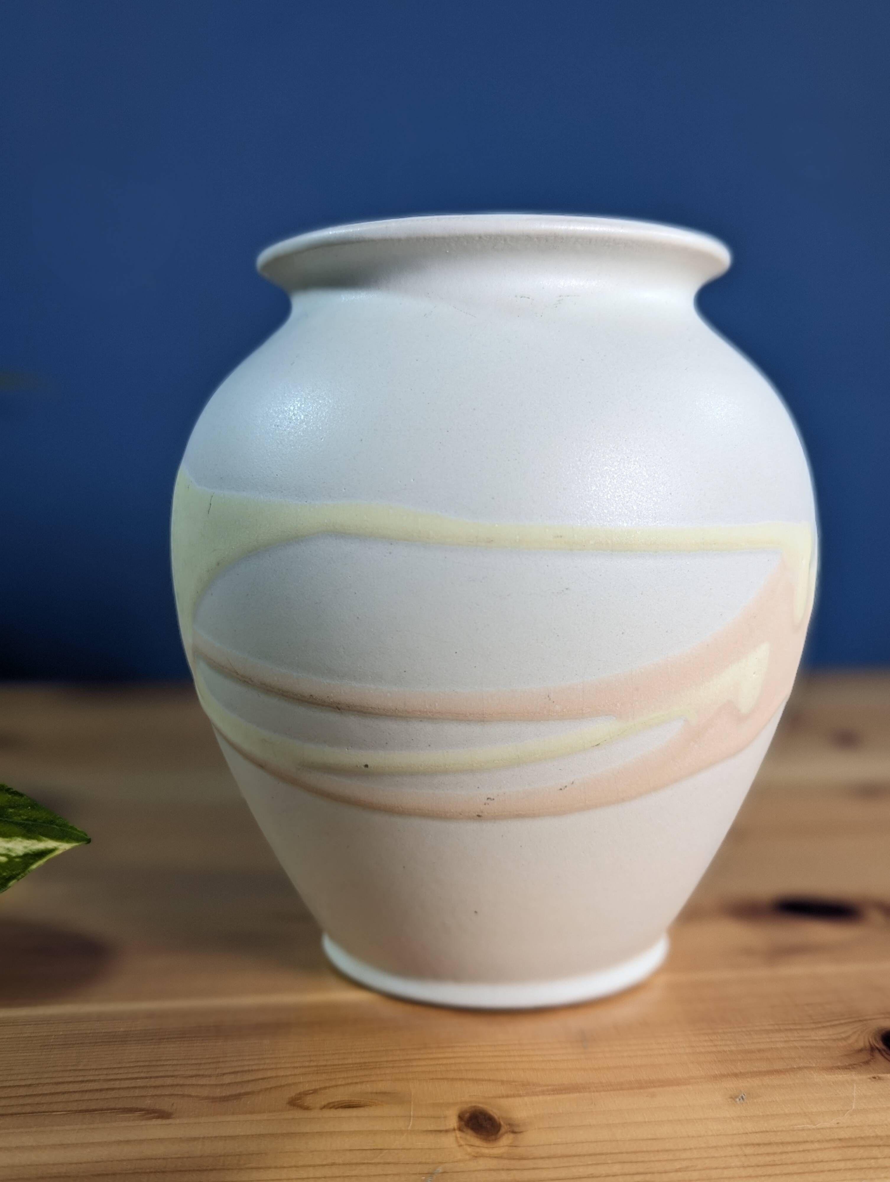 Bay West Germany 650-14 Retro Vase White Yellow Pink Decor 14cm