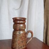 Pitcher in chamotte stoneware