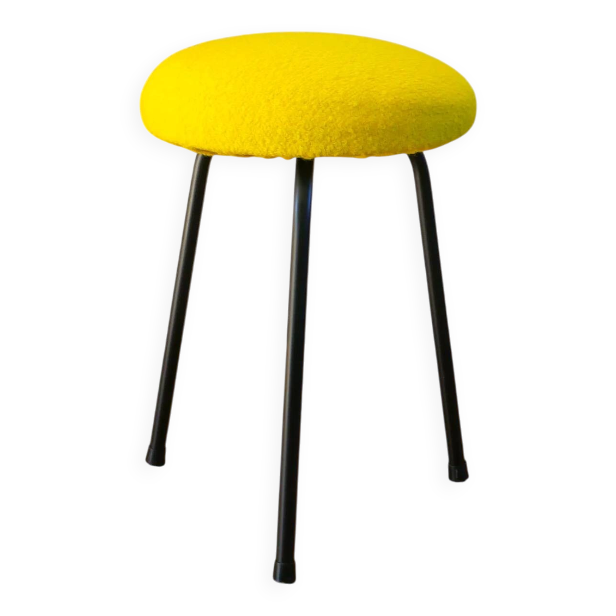 Tabouret tripode en fer noir et laine bouillie, jaune, 1960
