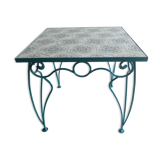Table en fer forgé et carreau de ciment