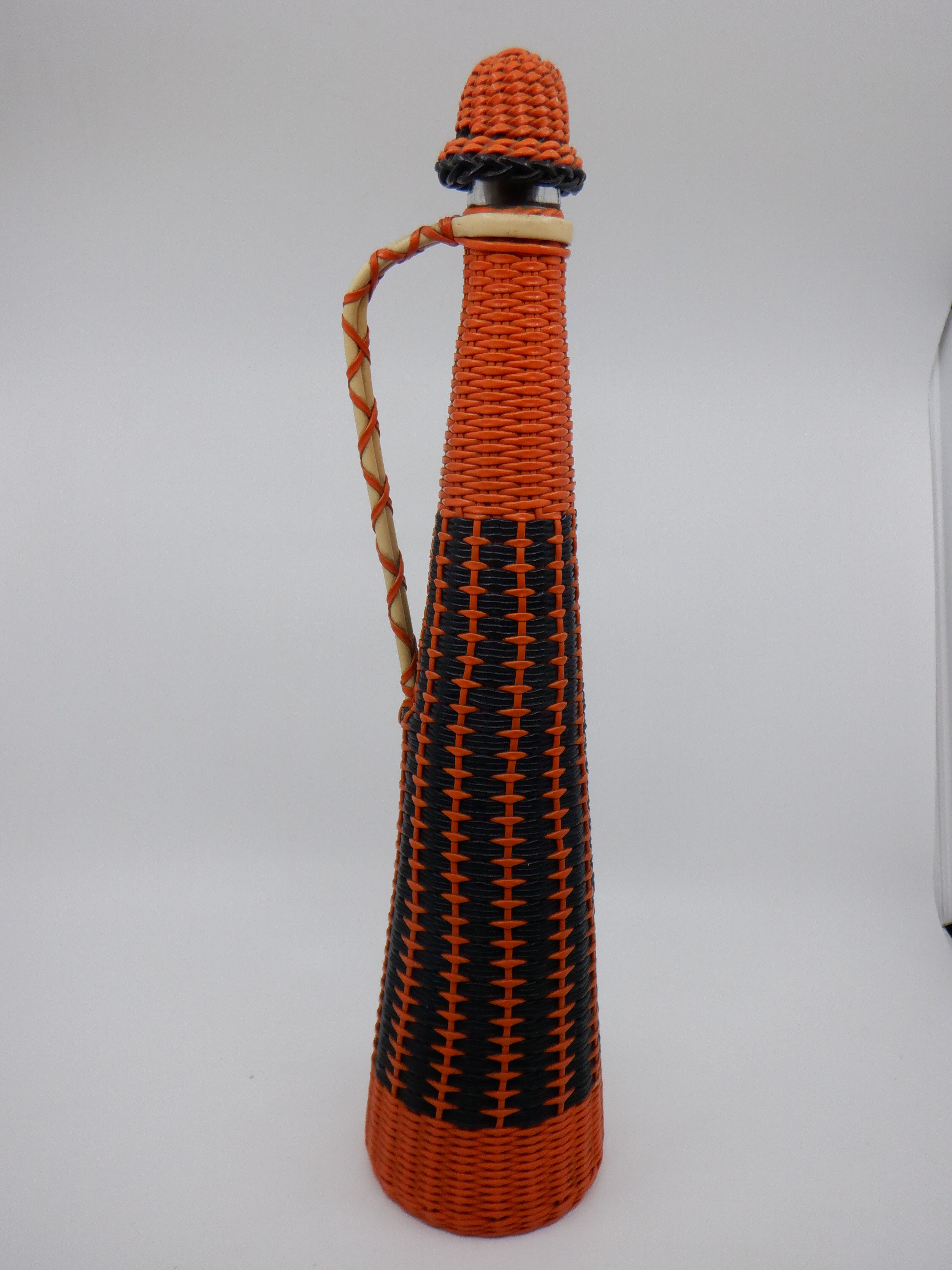 Scoubidou bottle