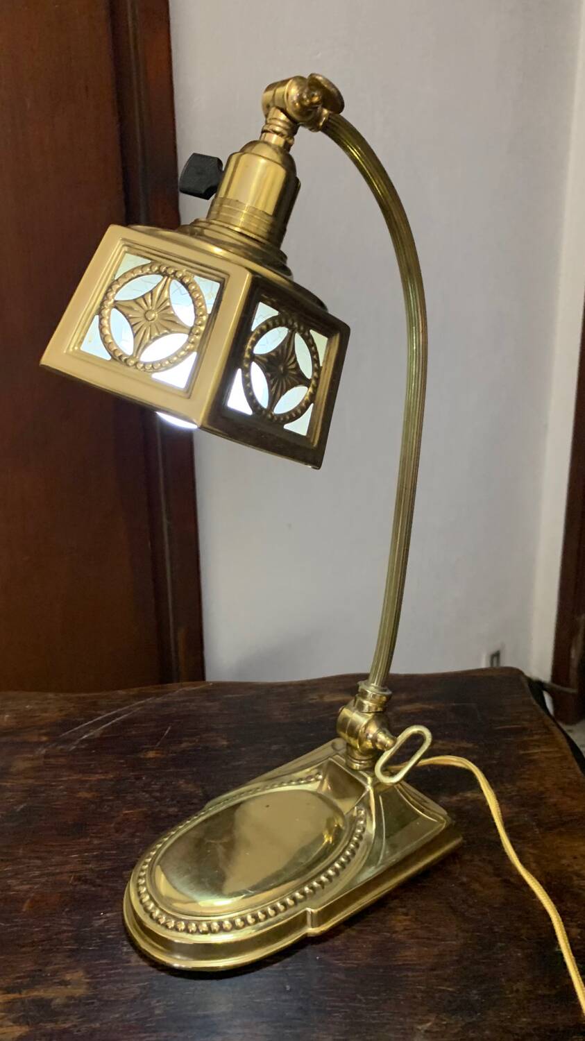 Bedside lamp