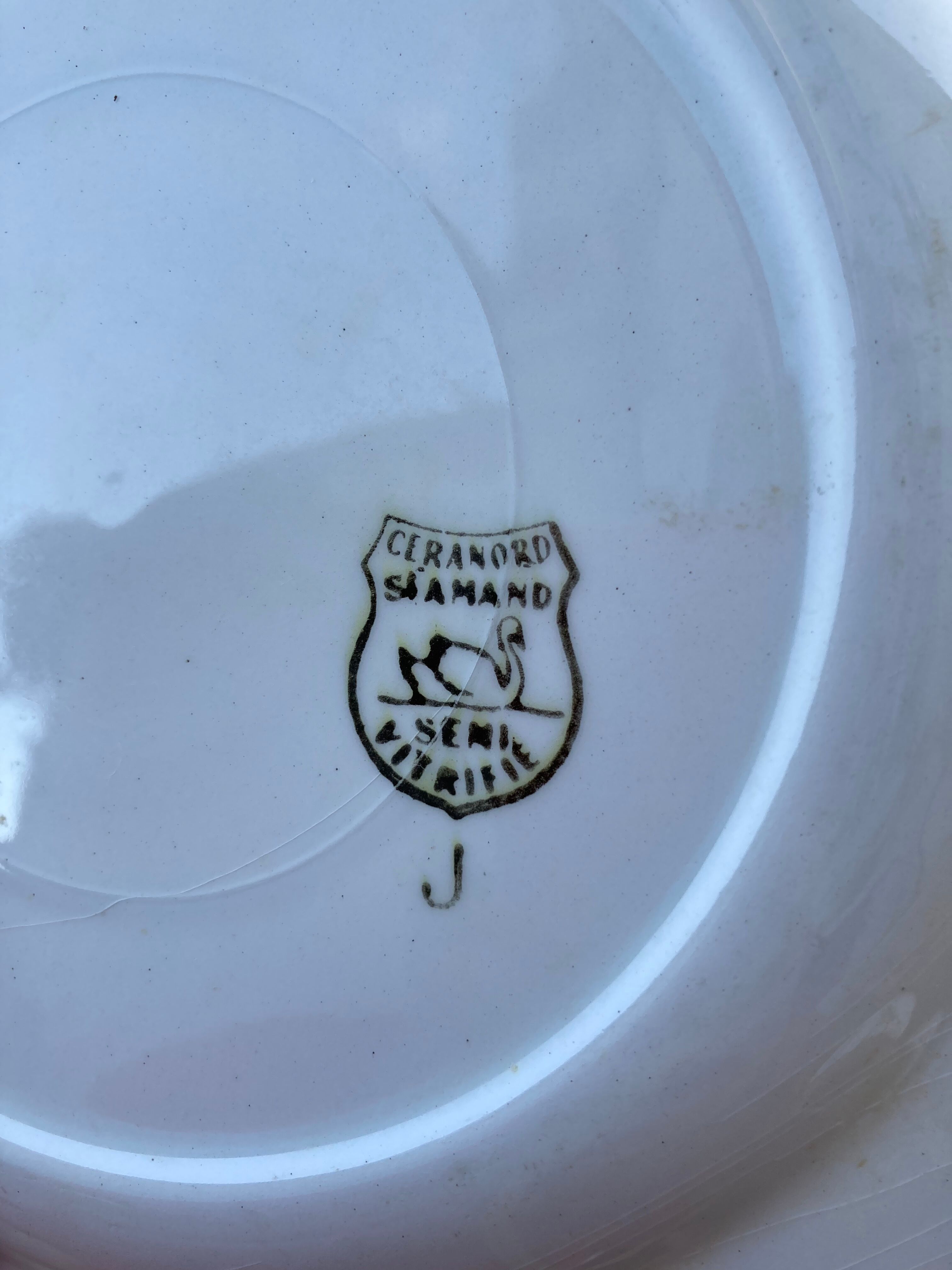 Plates for 14 people Céranord Saint Amand green and golden including hollows and plates