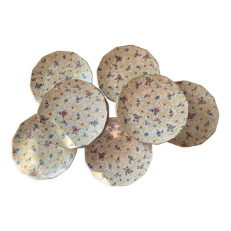Floral pattern dessert plates