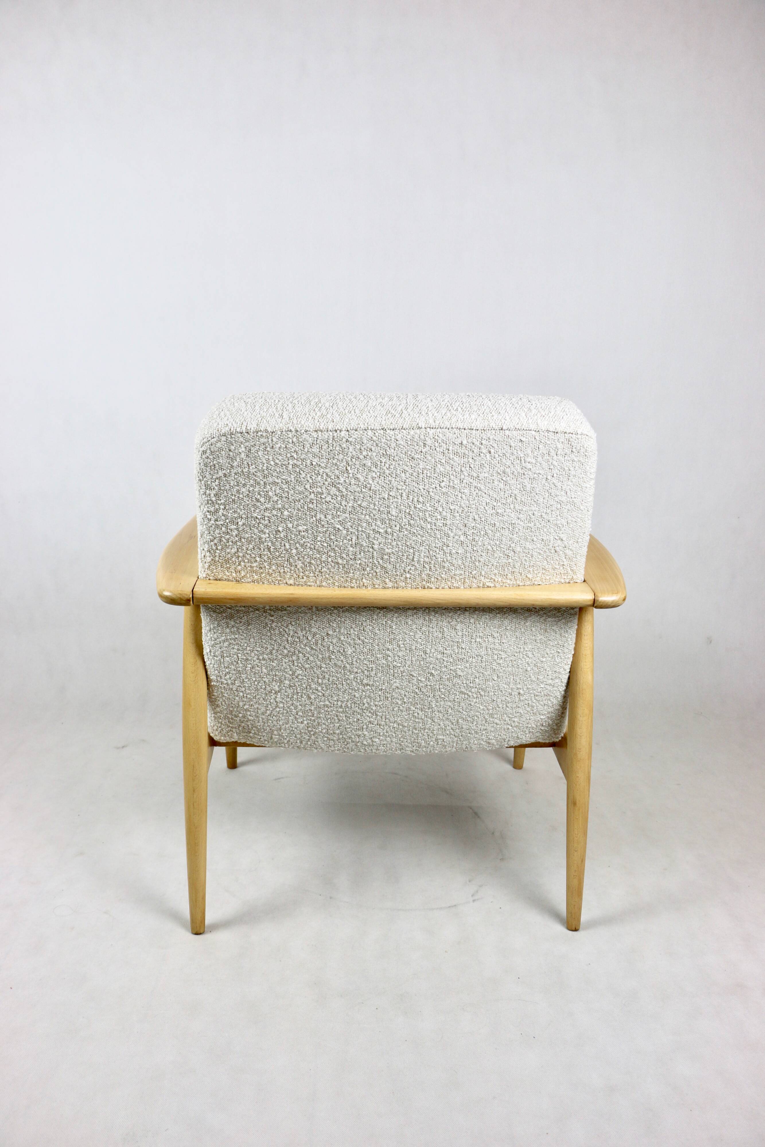 White Ivory Boucle GFM63 Lounge Chair by J. Kedziorek, 1970s