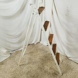 Small stepleau steel and white wood