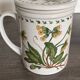 Paire de mugs à infusion vintage.