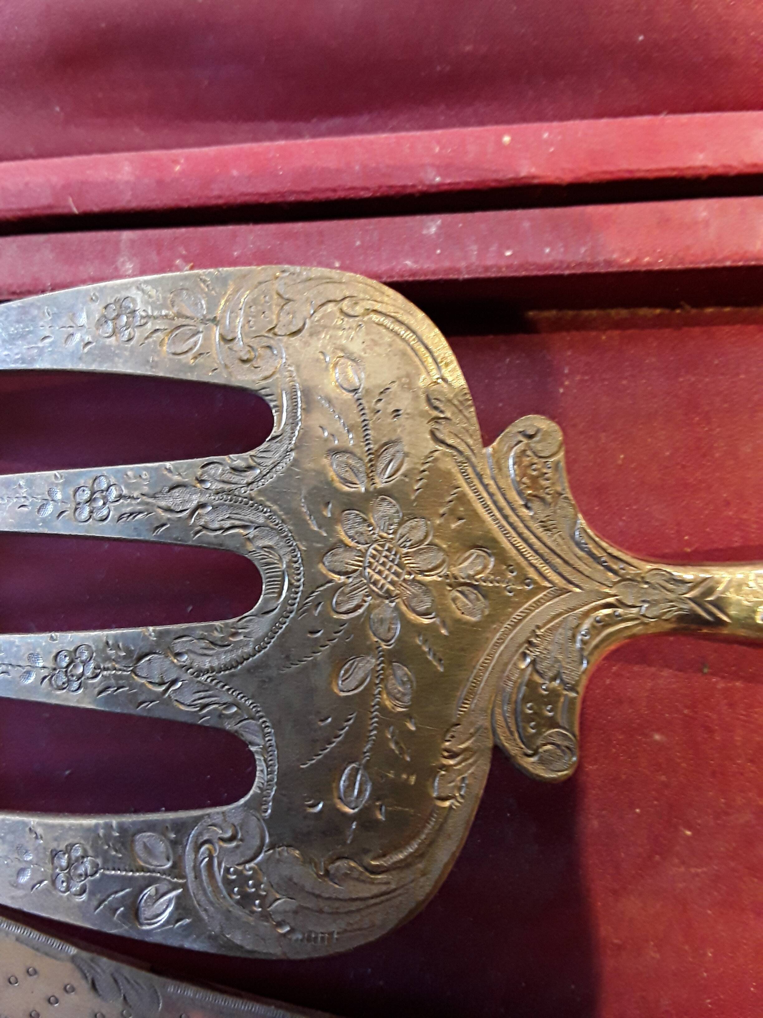 Couverts de service à poisson