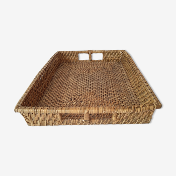 Wicker tray