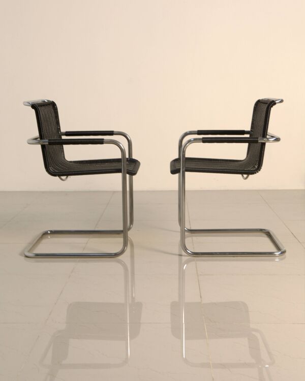 Ensemble de 4 chaises ''D41'' par Jean Prouvé pour Tecta 80's