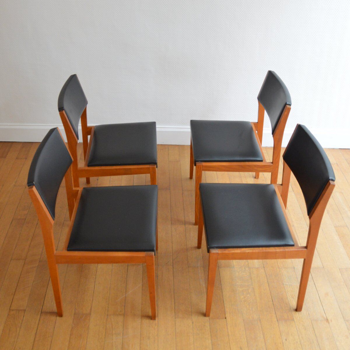 Suite of 4 Scandinavian chairs vintage Teck 960s