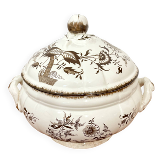 Soup tureen / Vegetable dish in earthenware - Sarreguemines - 1940s/50s