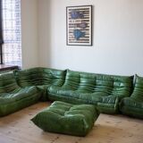 Ensemble de salon Togo en cuir vert, signé Michel Ducaroy pour Ligne Roset, 1979, ensemble de 5 pièces