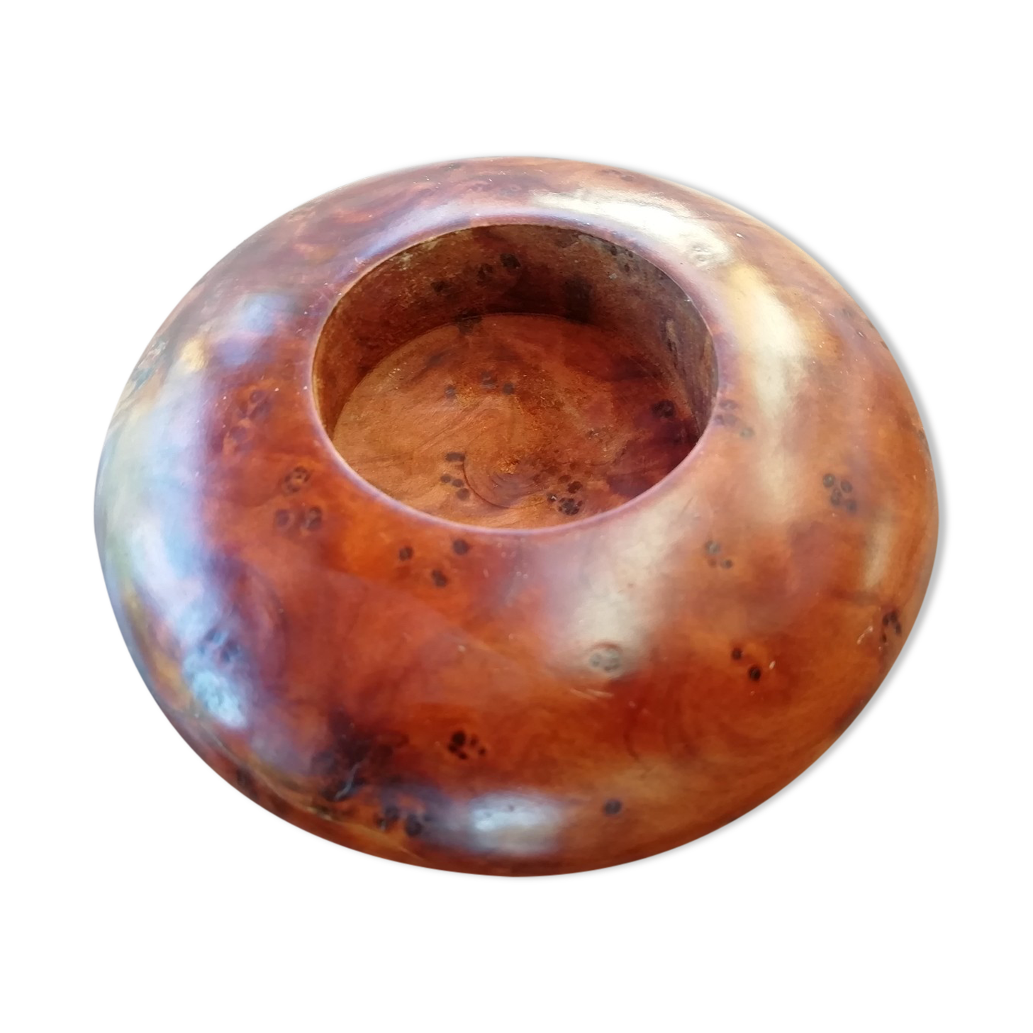 Thuja wood candle holder