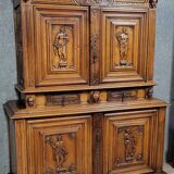 Bellifontain cabinet with 4 recessed panels, 17th century, in solid walnut