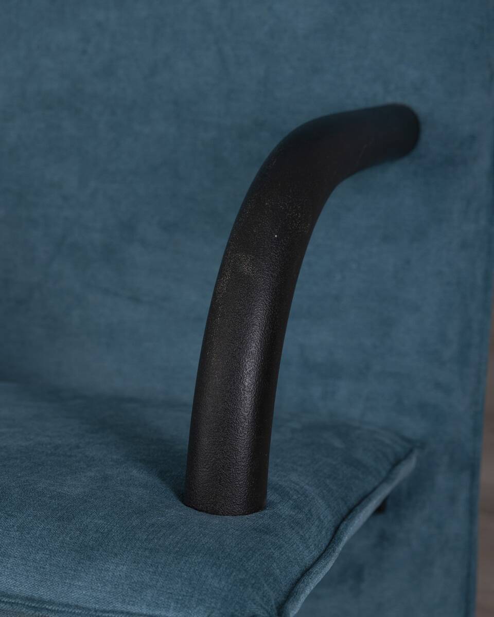 ROCKING CHAIR FROM THE 1980S, “T-LINE” DESIGN BURKHARD VOGTHERR FOR ARFLEX
