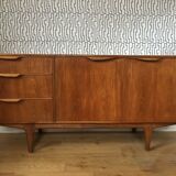 Mc Intosh Dunevegan sideboardx