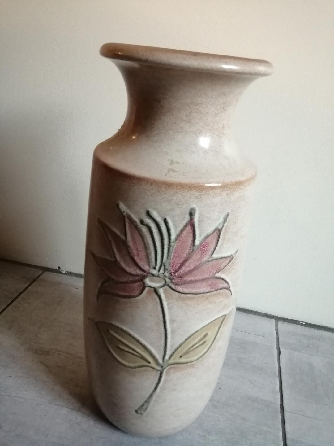 Large vase in fatty lava signed SCHEURICH