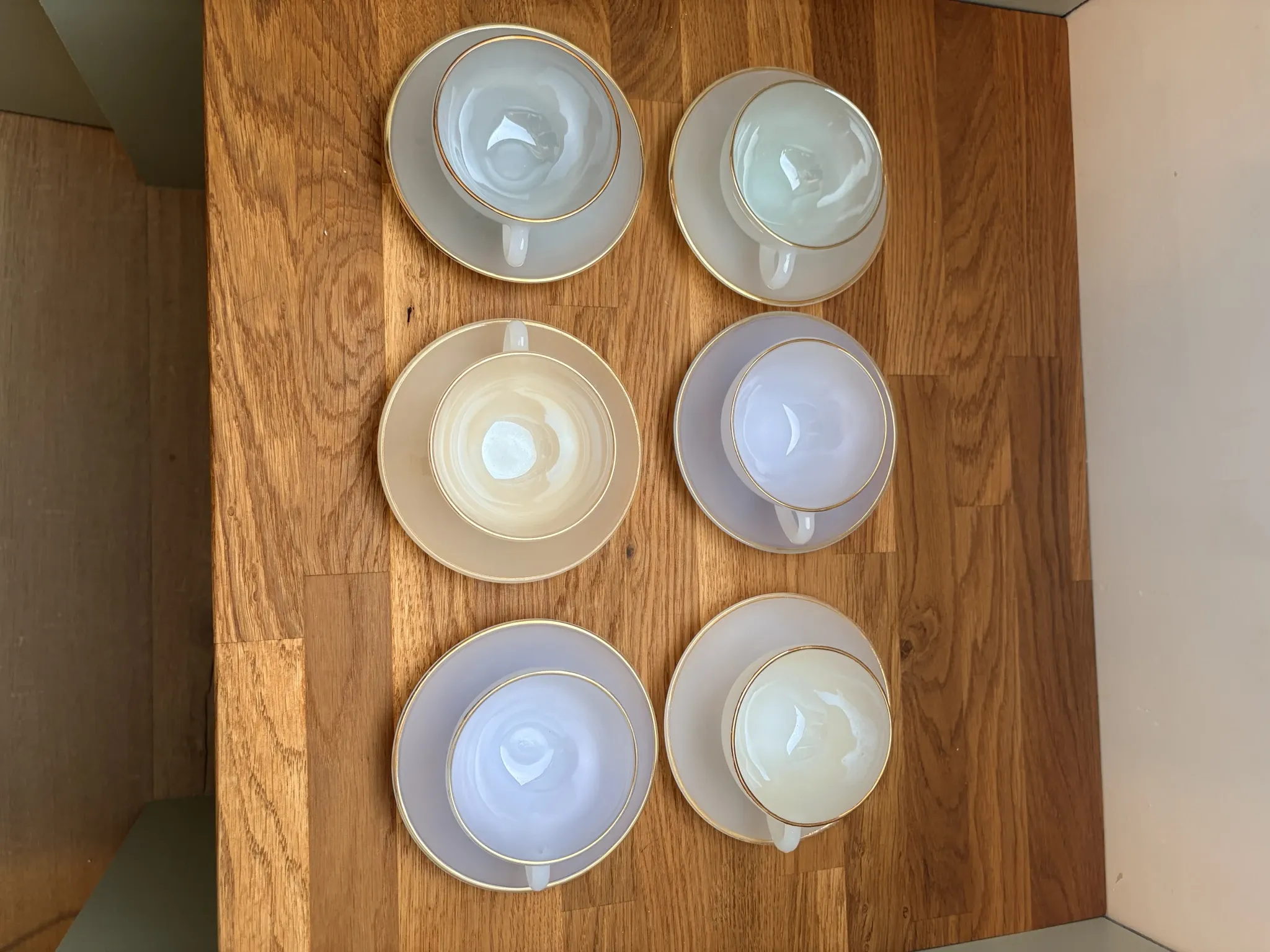 6 cups and saucers harlequin 220651