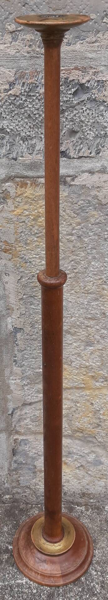 Candle holder, candlestick, chandelier or candelabrum in wood, height 85cm.