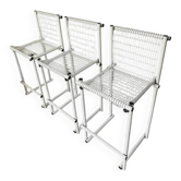 Set of 3 Italian modernist counter stools, white lacquered steel 1970.